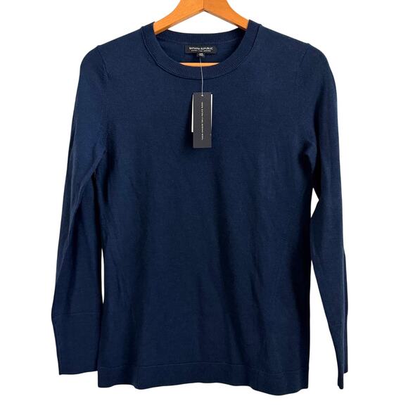 NWT Banana Republic Women’s Extra-Fine Merino Wool Crewneck Sweater Navy Size XS - Picture 1 of 9